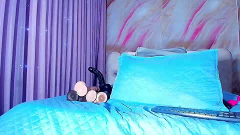 Snapshot of sofi_decker chatting on 05.01.26 Sofia online show from 05.01.26