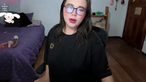 Snapshot of sofi_lynch chatting on 07.26.26 Sofi Lynch online show from 07.26.26