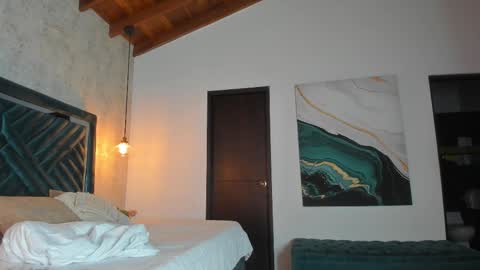 Snapshot of sofi_moreno chatting on 11.14.25 Sofi online show from 11.14.25