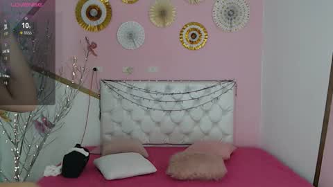 sofi_san online show from 02.03.26