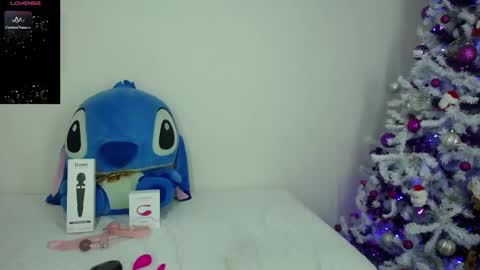  LAURA SOFIA  online show from 12.13.24