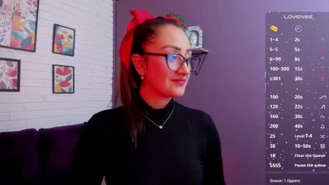 Snapshot of sofia__stk chatting on 02.17.26 sofi online show from 02.17.26