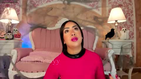 Snapshot of sofia_fantasyy chatting on 10.10.25 Sofia fantasyy Online 0700 to 1400 gmt-5 online show from 10.10.25