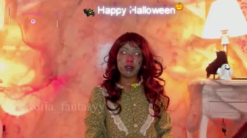 Snapshot of sofia_fantasyy chatting on 10.31.25 Sofia fantasyy Online 0700 to 1400 gmt-5 online show from 10.31.25