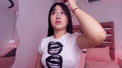 Snapshot of sofia_gomes_ chatting on 06.22.26 sofia gomes online show from 06.22.26