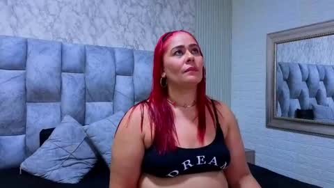 Snapshot of sofia_gutierrez__ chatting on 11.27.25 sofia gutierrez online show from 11.27.25