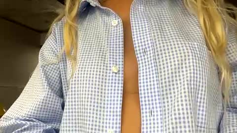 Snapshot of sofia_marbella chatting on 06.20.26 sofia_marbella online show from 06.20.26