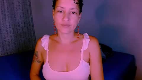 Sofia  online show from 10.23.25