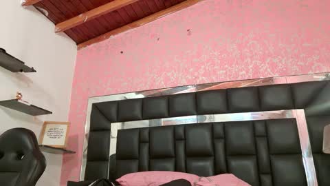 Sofia online show from 11.01.25