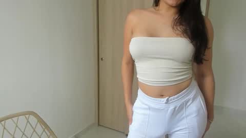 sofia_rivers_ online show from 02.14.26