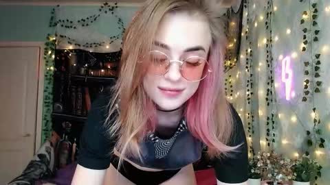 sofia_rosemary online show from 02.05.26