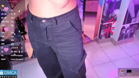 Snapshot of sofia_sstone chatting on 11.06.25 Sofia Sstone online show from 11.06.25