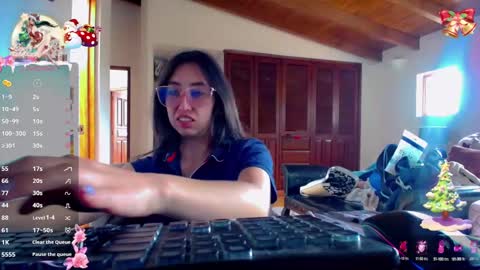 Snapshot of sofia_vanner chatting on 12.13.24 SOFIA online show from 12.13.24