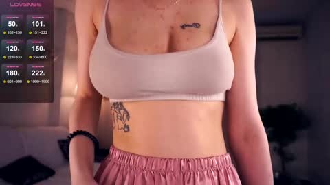 Hi My name is Sofia Welcome to my room Please thumbs up - its important online show from 02.09.25