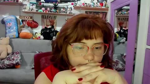 Snapshot of sofiacammy chatting on 12.12.24 Sofia online show from 12.12.24