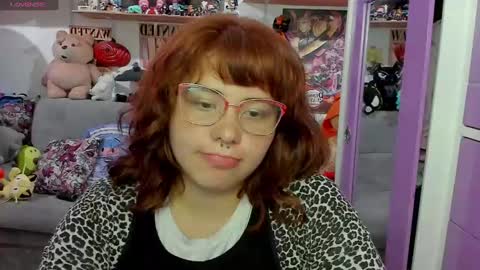 Snapshot of sofiacammy chatting on 12.20.24 Sofia online show from 12.20.24