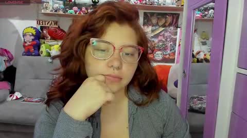 Snapshot of sofiacammy chatting on 01.12.25 Sofia online show from 01.12.25