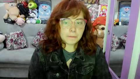 Snapshot of sofiacammy chatting on 01.28.25 Sofia online show from 01.28.25