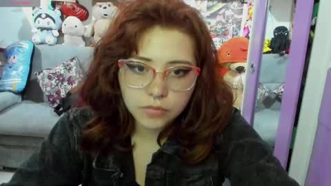 Snapshot of sofiacammy chatting on 02.21.25 Sofia online show from 02.21.25