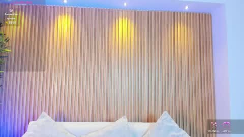 Sofia caramel online show from 09.22.25