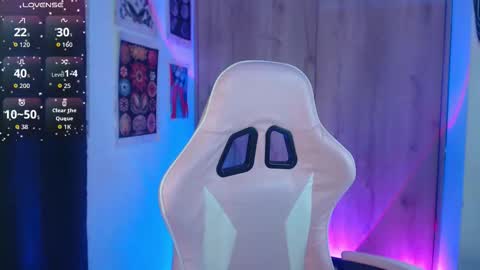 Snapshot of sofiacarti_ chatting on 03.18.26 online show from 03.18.26