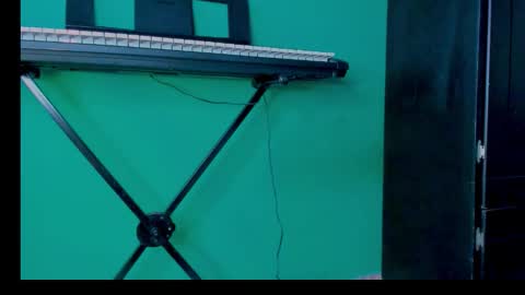 sofiacruz16 online show from 10.13.25