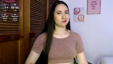 sofiaduque_26 online show from 04.29.26