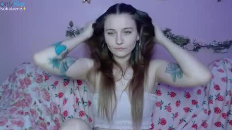 Snapshot of sofiafaerie chatting on 01.18.26 sofiafaerie online show from 01.18.26