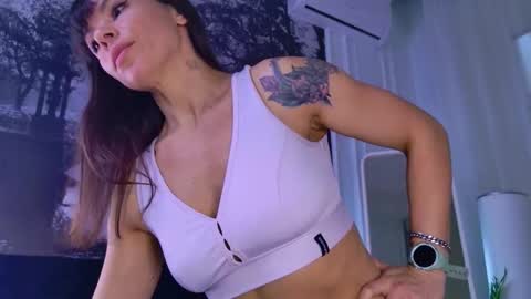 Snapshot of sofiafoster chatting on 02.27.26 Sofia online show from 02.27.26