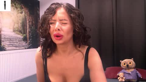 Snapshot of sofialiub chatting on 03.19.26 sofialiub online show from 03.19.26