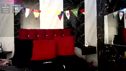 Snapshot of sofiamoreno_ chatting on 06.19.26 Sofia online show from 06.19.26