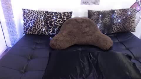 SOFIA NIX online show from 12.16.24