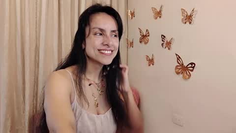 Sofi Bella online show from 06.07.26