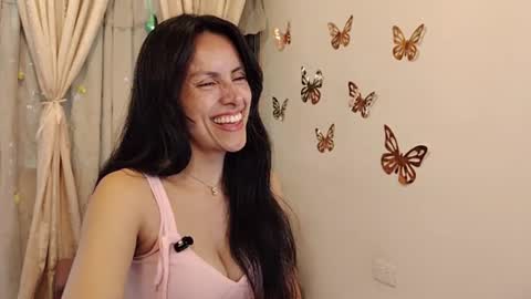 Snapshot of sofibelladelavega chatting on 07.14.26 Sofi Bella online show from 07.14.26
