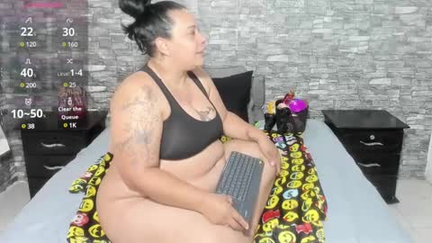 Snapshot of sofie_storm chatting on 01.24.25 Vicky online show from 01.24.25