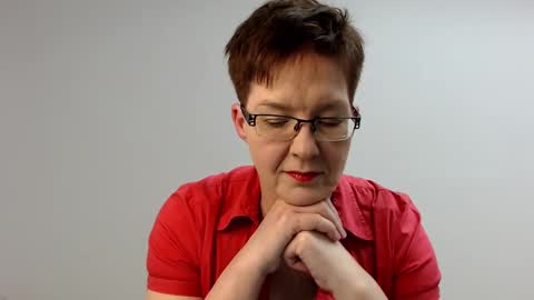 Sofie Velvet online show from 02.13.25