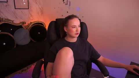 Sofie online show from 06.14.26