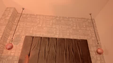 Snapshot of sofiesoft chatting on 10.16.25 Sofie online show from 10.16.25