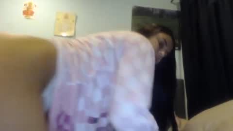 Snapshot of sofigarcia17 chatting on 10.26.25 sofi online show from 10.26.25