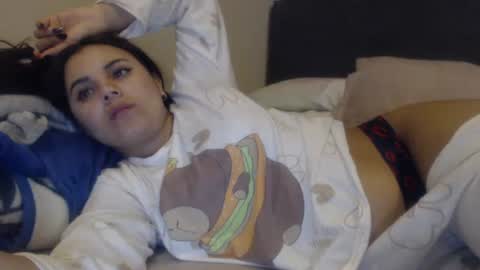 Snapshot of sofigarcia17 chatting on 11.08.25 sofi online show from 11.08.25