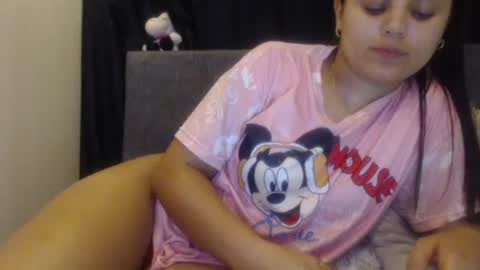 Snapshot of sofigarcia17 chatting on 04.17.26 sofi online show from 04.17.26