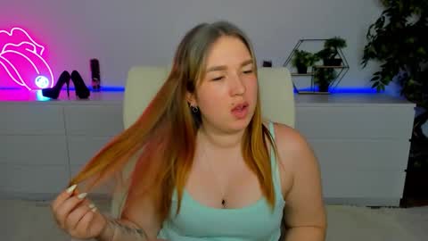 Snapshot of sofii_darling chatting on 03.02.26 sofii_darling online show from 03.02.26