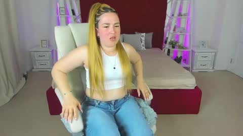 sofii_darling online show from 04.05.26