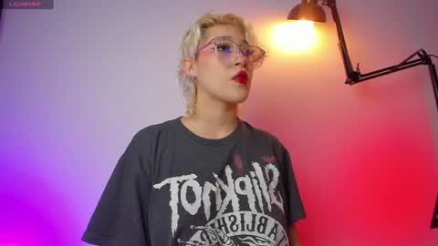 Snapshot of sofii_uwu_ chatting on 01.26.25 Sofii online show from 01.26.25