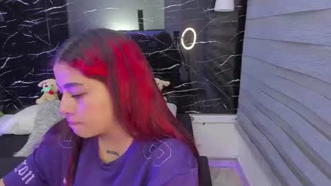 Snapshot of sofiia_rubb chatting on 07.05.26 Sofia online show from 07.05.26