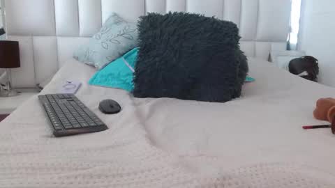 sofiia_vega_ online show from 03.21.26