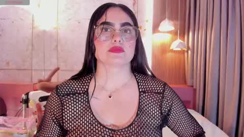 Snapshot of sofiiacarson chatting on 05.23.26 sofiia online show from 05.23.26