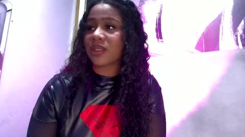 sofiifox online show from 04.24.26