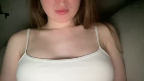 Snapshot of sofinovvak chatting on 04.26.26 Sofi online show from 04.26.26