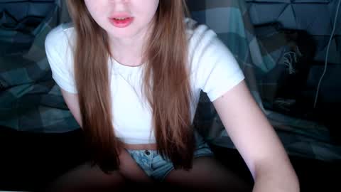 Snapshot of sofinovvak chatting on 05.01.26 Sofi online show from 05.01.26